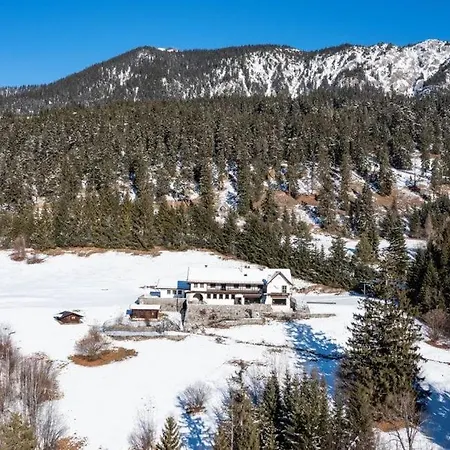 Luxuriose Alpenresidenz Mit Spektakularem Bergblick Vor Den Toren Munchen 加爾米施-帕滕基興