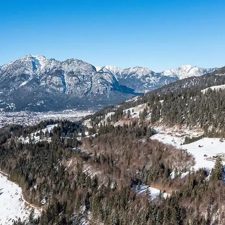 Luxuriose Alpenresidenz Mit Spektakularem Bergblick Vor Den Toren Munchen * 加爾米施-帕滕基興